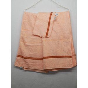 Vintage St. Mary's 100% Cotton Peach Glow 2 Bath Towels and 1 Washcloth NOS